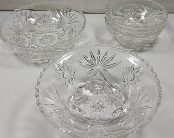 Set di 4 ciotole da portata rotonde in vetro vintage a forma di Stella di David, modello Prescott.