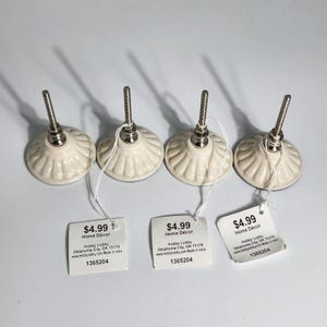 Heminredning Unika keramiska knoppar till köksbyrå Blå blommiga 4-pack bild 8