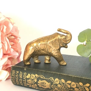 Solid Brass Lucky Elephant with Trunk Pointing Up Vintage Altar Decor Figurine Statue Totem Spirit Animal Pagan Witchy Boho Gold Decor Gift