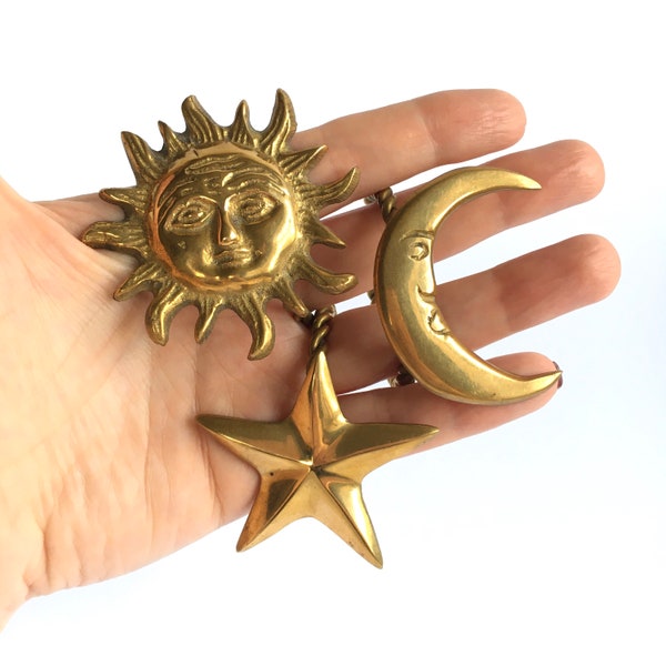 Ensemble de ronds de serviette en laiton vintage Sun Moon Star Celestial Boho 90s Pagan Wiccan Occult Set of Three Brass Vaisselle Dinner Party Table Decor