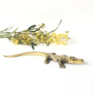 Brass Crocodile Alligator Ornament Figurine Newt Reptile Vintage Reptile Croc Gator Altar Spirit Animal Symbolises Renewal Wisdom Protection
