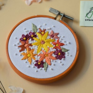 Late Summer Flowers 8cm 3 inch Mini Embroidery Hoop / Gift for her, friend, girlfriend, mothers day, birthday, for godmother
