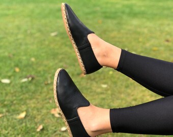 womens black leather slip on