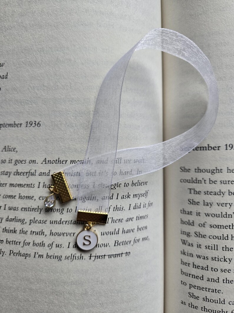 Personalized Initial Ribbon Bookmark: Handmade Book Accessory - Etsy