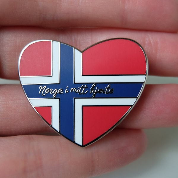 Norway in my heart enamel pin matte finish ~ Norge  i mitt hjerte enamel pin ~ Norwegian flag enamel pin matte finish ~ Nordikos