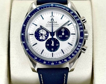 Omega Speedmaster Silver Snoopy Award 310.32.42.50.02.001, Swiss Luxury Watch, mechanical watch, gift for men