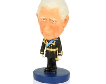 King Charles III Bobblehead- Handcrafted Royal King Souvenir Figure Statue Ornament Collectible Figurine Souvenirs Desktop Decorations Resin