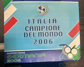 ファビオ・カンナヴァーロ直筆サイン入りイタリアサッカー写真。額入り