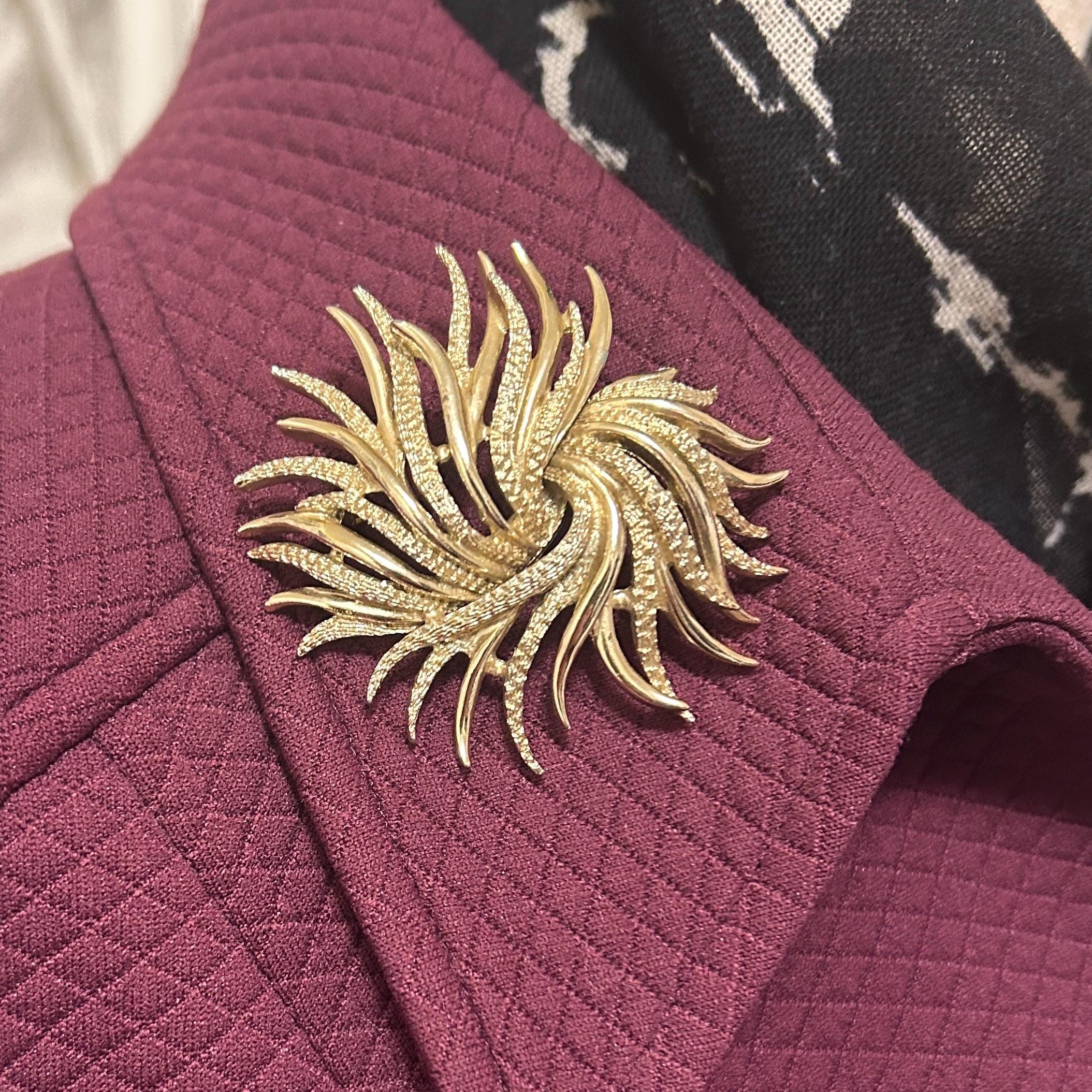 Boucher brooch - Etsy 日本