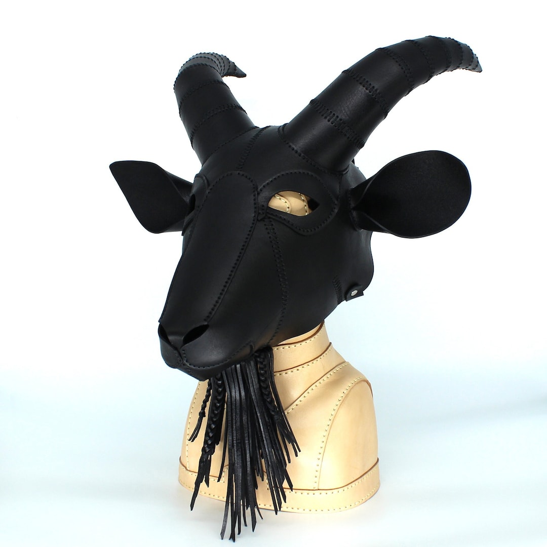baphometさまご予約品　ヴィンテージマスク　羊　木彫り baphometさまご予約品 ヴィンテージマスク 羊 木彫り