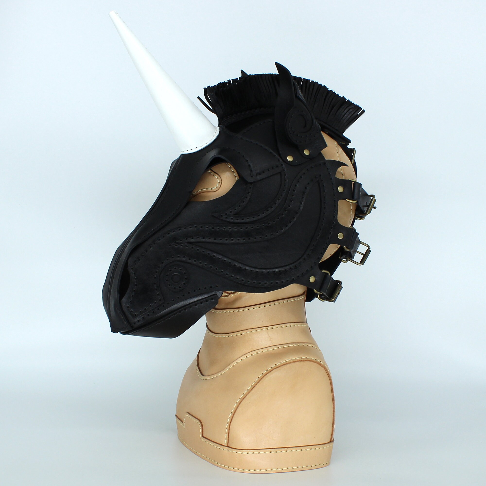 ユニコーンの革製マスク、馬の頭巾 - Etsy 日本