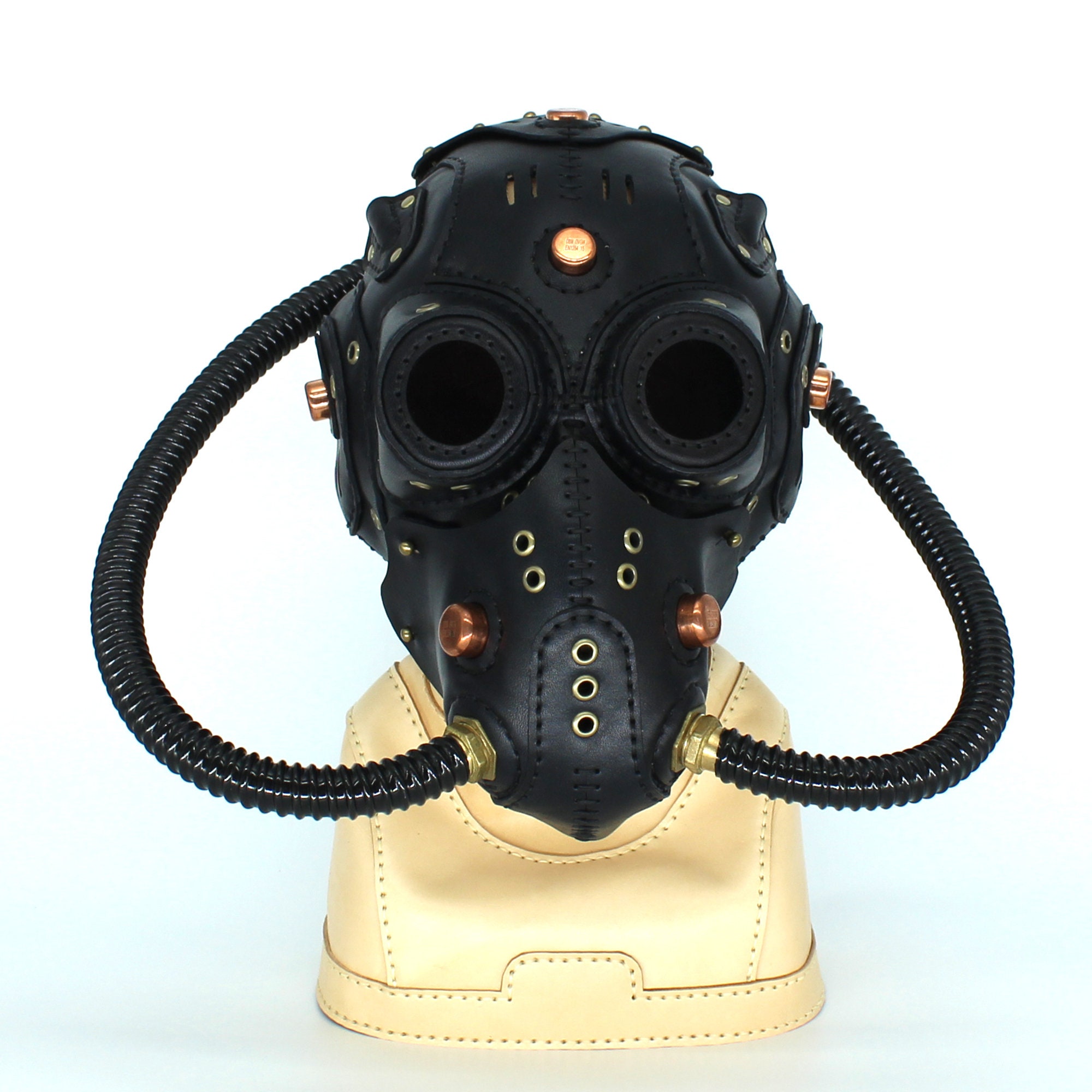 Pourquoi choisir un Masque a Gaz Steampunk pour Halloween ?