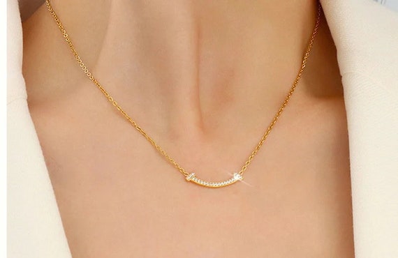 Tiffany & Co. Tiffany T Smile 18ct Yellow-gold And Diamond Necklace in  White