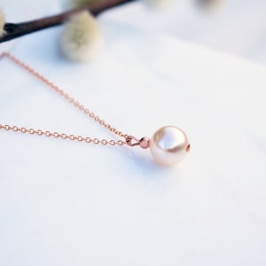 Collar colgante de bola de oro rosa, collar de perlas ovaladas, joyería nupcial, regalo de joyería, regalo para esposa, collar de mujer, regalo de aniversario