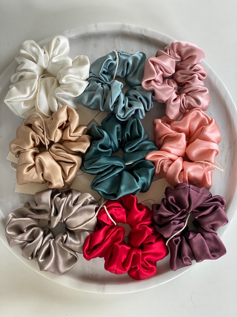 25 Momme Silk Scrunchie silk hair tie haircare self-care zdjęcie 1