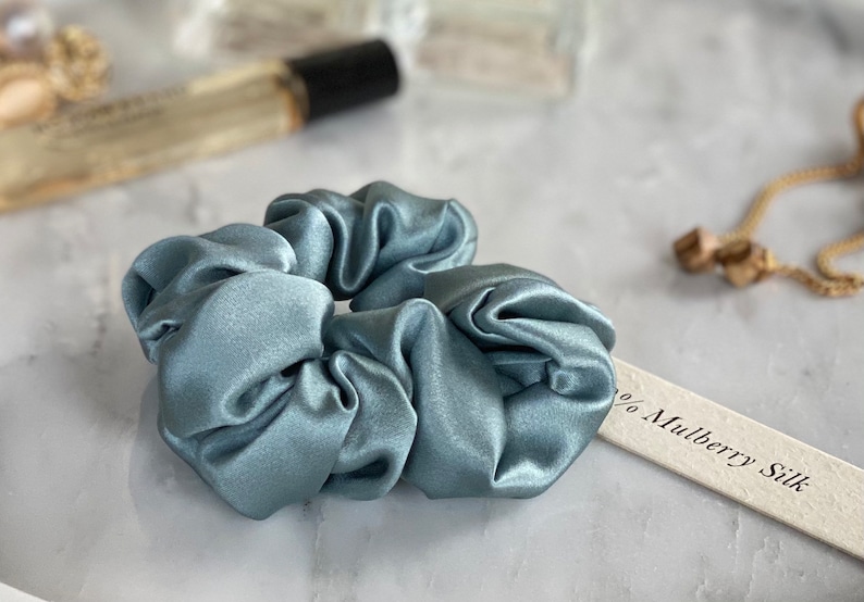 25 Momme Silk Scrunchie silk hair tie haircare self-care zdjęcie 3