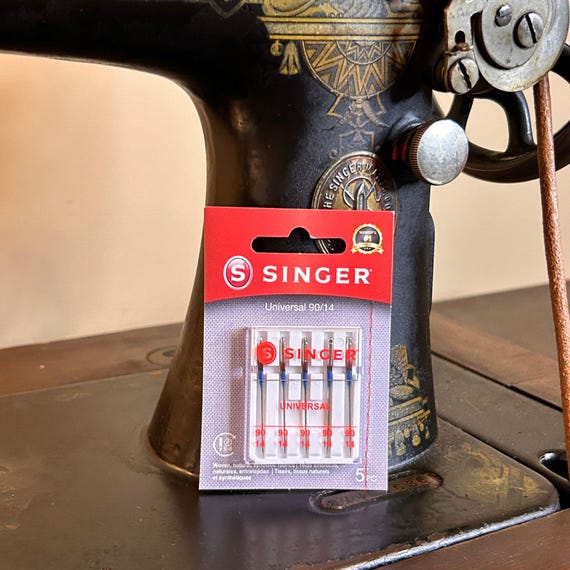 Needles for Vintage Sewing Machines | Universal 90/14 | Fits Vintage Treadle & Hand-Crank Sewing Machines | Beginner Friendly