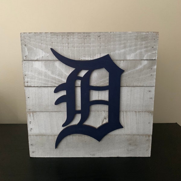 Detroit Tigers wood sign