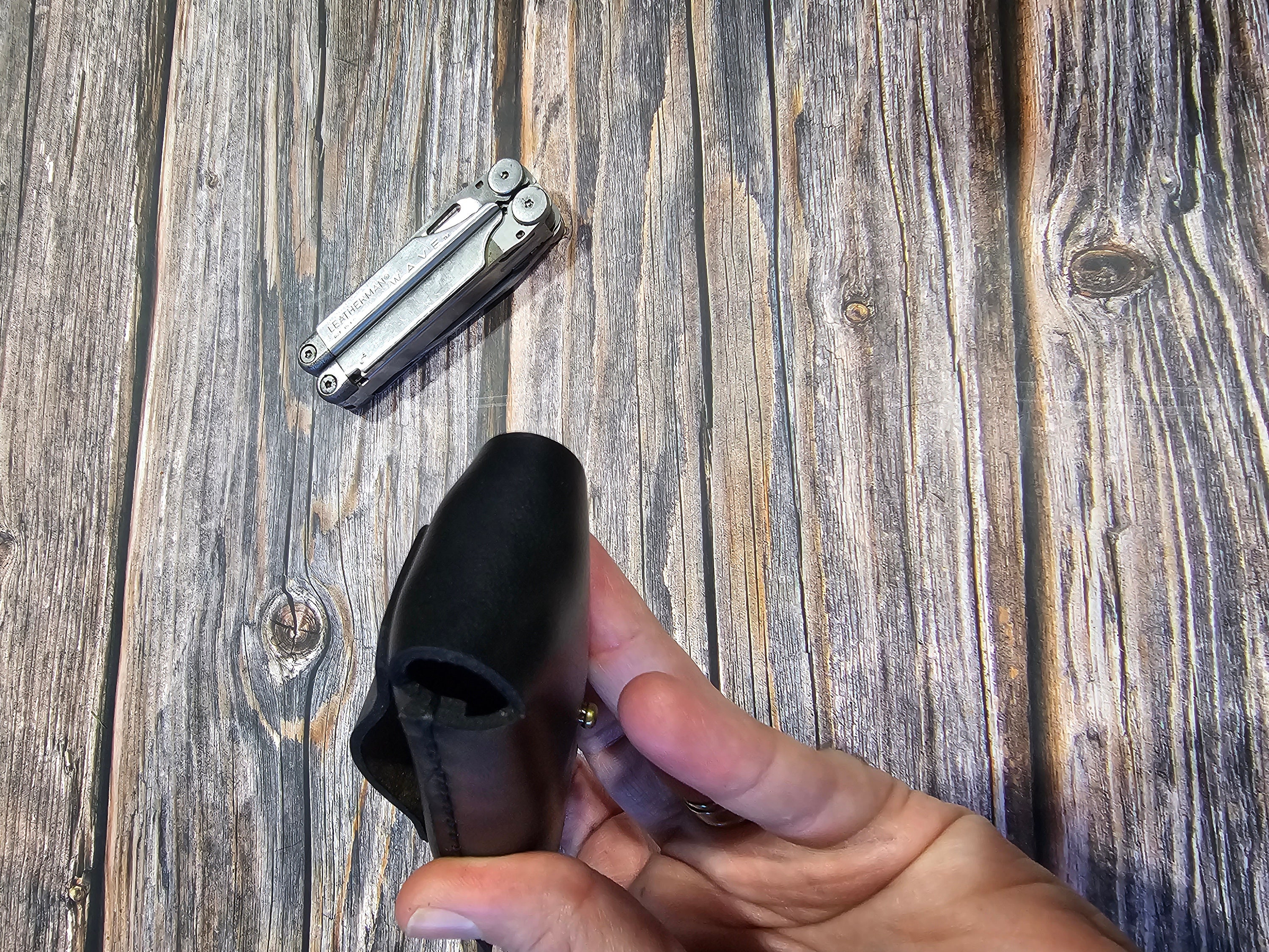 Multiutensile Leatherman Sidekick - Mondo Garden