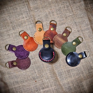 Handmade leather airtag keychain air tag holder full grain leather air tag keyring keyfob air tag case stocking stuffer grooms gift key fob