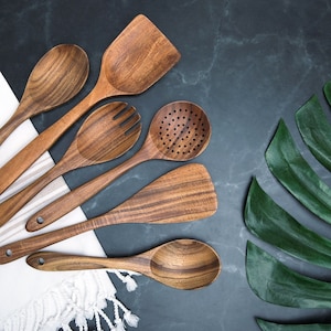 Best-selling Teak 6-Piece Wooden Kitchen Utensil Set, 6-Piece Nonstick Cooking Tools, Eco-Friendly & Durable