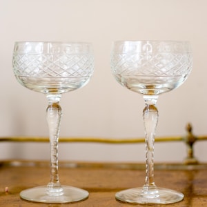 Vintage Etched Polka Dot Coupe Glasses
