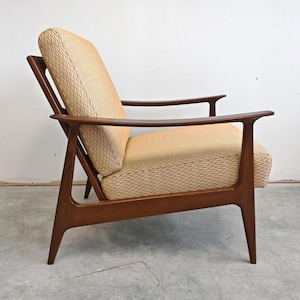 Fully Refurbished Mid Century Modern Armchair in beech and yellow zig-zag fabric // Made in Denmark in the 1960s