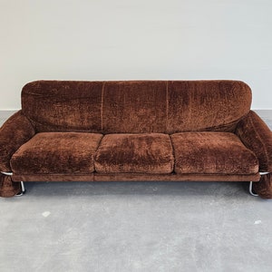Oryginalna tkanina Gianfranco Frattini Style 3-osobowa sofa z rurowym stelażem // Wyprodukowano we Włoszech w latach 70. XX wieku