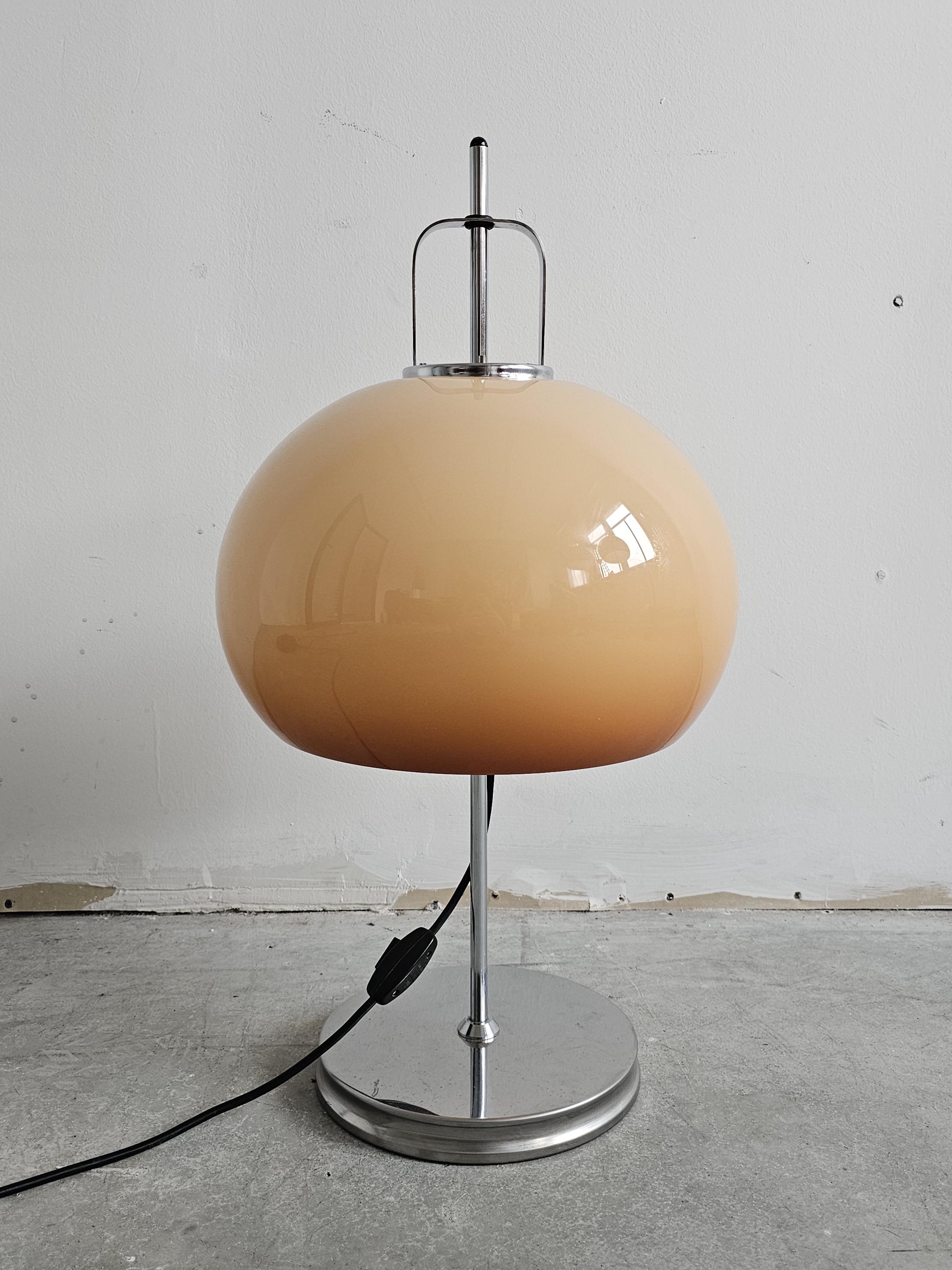 Mid Century Modern Table Lamp 