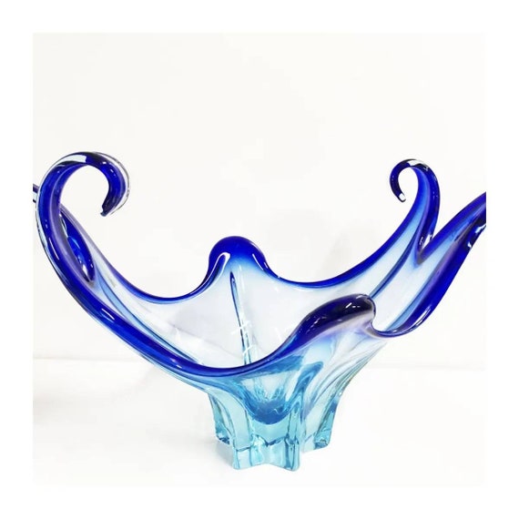 Beach Ocean Blue Waves Flowers Single Core European Murano Glass