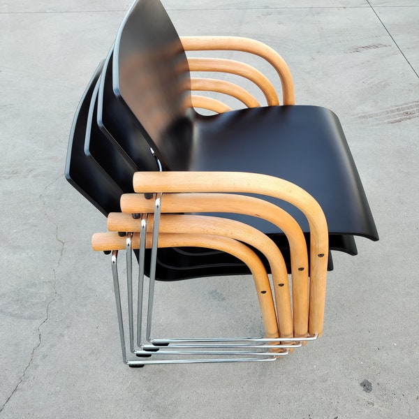 Set of 4 Refurbished Thonet Chairs Model S320 by Wulf Schneider and Ulrich Bohme // Memphis Style Thonet Chair // Made in Austria in 1984