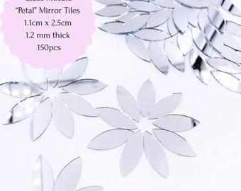 150 piezas de mosaicos de vidrio con forma de pétalo, espejo, 1,1 x 2,5 cm, 1,2 mm de espesor. Suministros para arte de puntos, arte de mandala, gemas acrílicas, manualidades de bricolaje y fabricación de joyas.