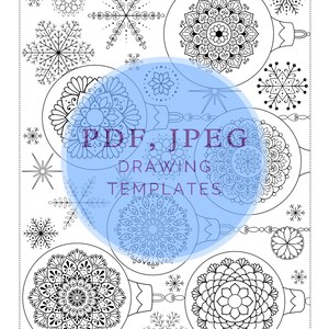 Puede incluir: Una plantilla de mandala imprimible en blanco y negro con adornos navide&ntilde;os y copos de nieve. El texto "PDF, JPEG DRAWING TEMPLATES" est&aacute; en un c&iacute;rculo azul.