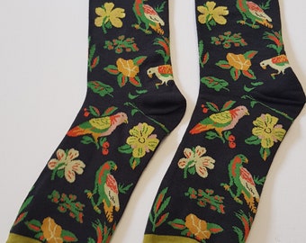 Exotic Flowers And Birds In Hawaii Fashion Dress Socks Short Socks Leisure Travel 11.8 Inch Exotic Flowers And Birds In Hawaii Fashion Dress Socks Short Socks Leisure Travel 11.8 Inch