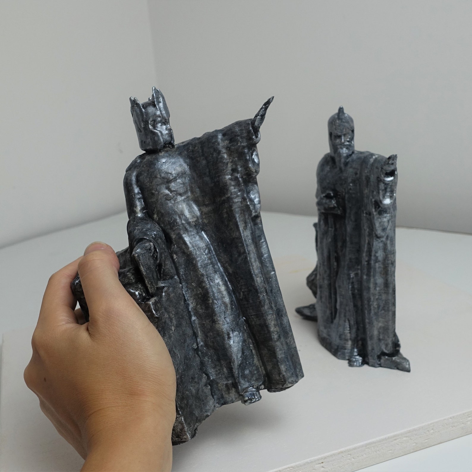 Argonath 3D Printed Handmade Painted Argonath Bookend Etsy