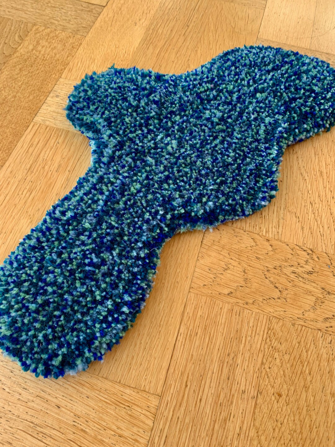 Small Blue Squiggle Wave Abstract Shape Handmade Tufted Rug - Etsy UK
