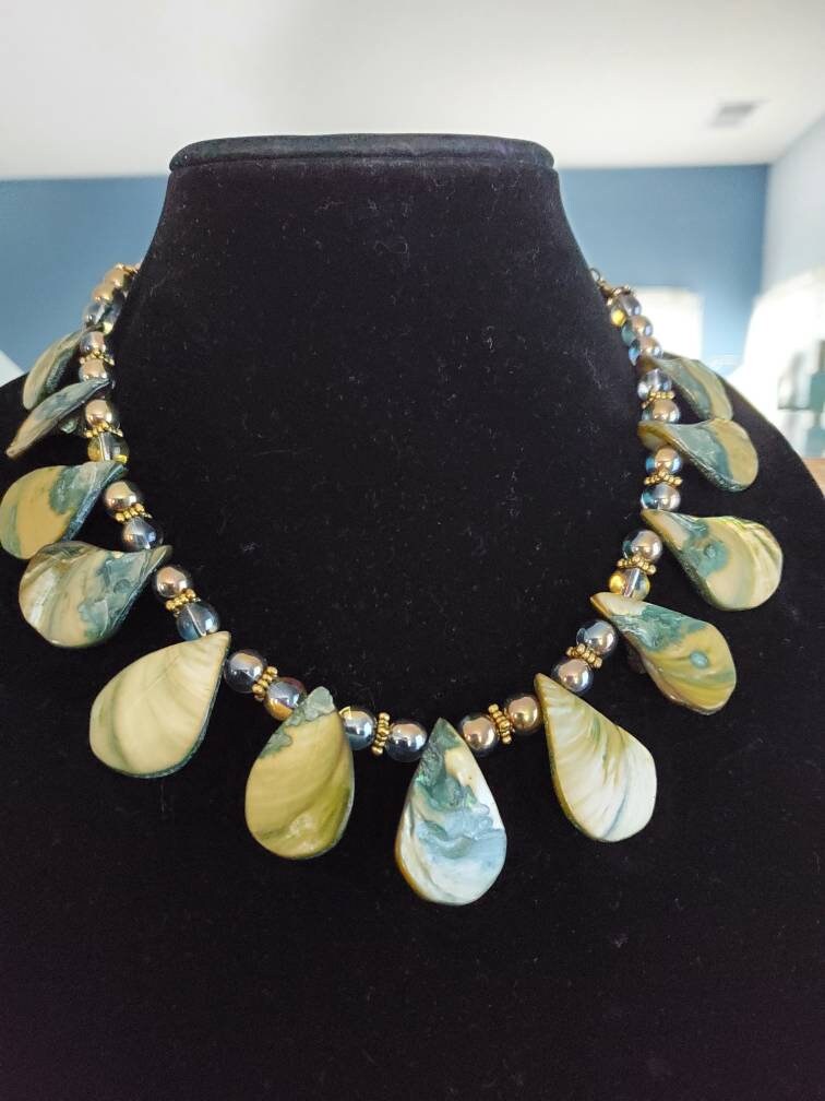 Shell Bead Necklace - Etsy