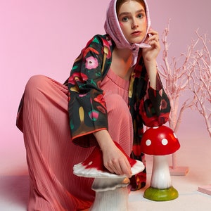 Shroomland reversible organic cotton kimono jacket in intense late summer and fall colors, boxy shape and pockets image 4