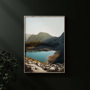 Washington hiking, Washington alpine lake, PNW hiking, Pacific Northwest hiking trail, North cascades, cascade mountains, fall colors