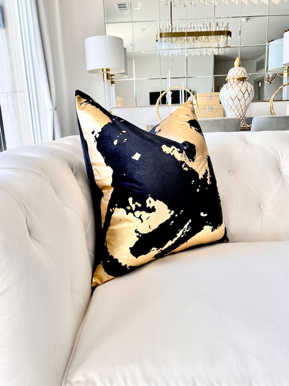 Luxury Decorative Pillow Cover 22 X 22 Luxe Collections (Set of