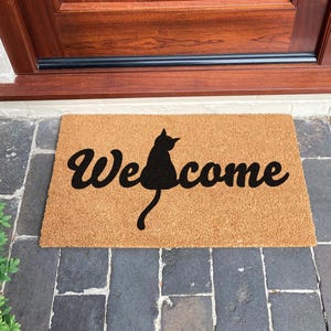Welcome Cat Doormat - Cat Lover Gift - Funny Cat Gift for Cat Mom - Pet Doormat New Home Gift - Welcome Mat Pet Lover Gift - Birthday Gift