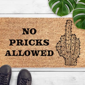 Felpudo con texto "No se permiten pinchazos" - Regalo de divorcio - Felpudo con plantas - Felpudo divertido - Regalo para un nuevo hogar - Felpudo sarcástico - Felpudo con cactus - Felpudo del oeste