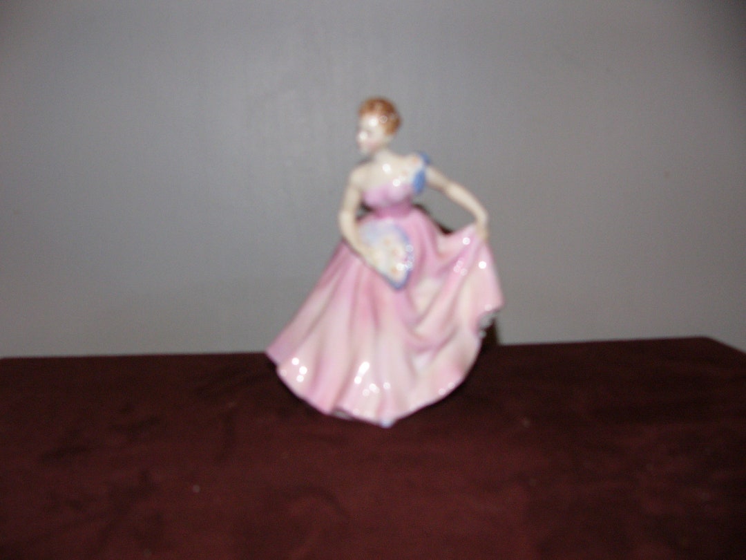 Vintage Royal Doulton Invitation Figurine Etsy Canada