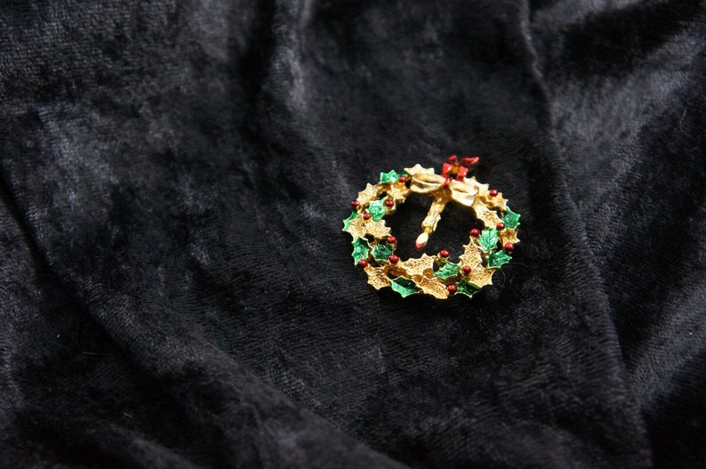 80s Gerry/'s Christmas Wreath Brooch