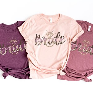 花嫁シャツ、花嫁になる人、婚約シャツ、ハネムーンシャツ、ブライダルギフト、ウェディングTシャツ、ブライダルシャワーギフト、花嫁Tシャツ、未来のミセス