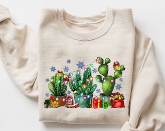 Christmas Cactus sweater, Festive Plant Mom Christmas sweatshirt, Christmas Plant Mom Gift, Cactus With Lights,Christmas Gift