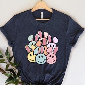 Heart Easter Shirt,Easter Gift For Mom,Easter Womens Sweathirt,Heart bunny Easter T-Shirt,Easter Mom Shirt,Mama Bunny Easter Sweatshirt