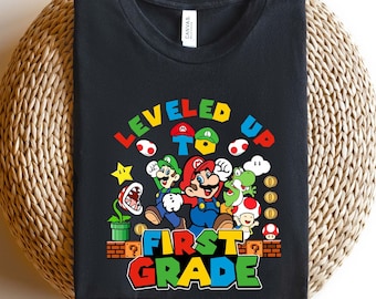 Livellato fino alla camicia di prima elementare, camicia di primo grado dell'insegnante, camicia di primo grado, camicia del primo giorno di scuola, camicia per bambini di 1 ° grado, ritorno a scuola