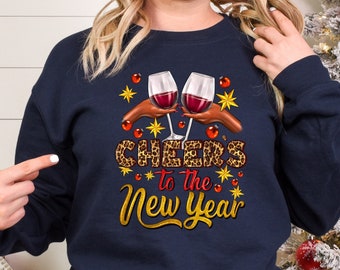 Cheers To The New Year Shirt, 2023 Happy New Year Sweatshirt, Happy New Year Shirt, Neujahr Shirt, 2023 Weihnachten, Happy New Year Shirt