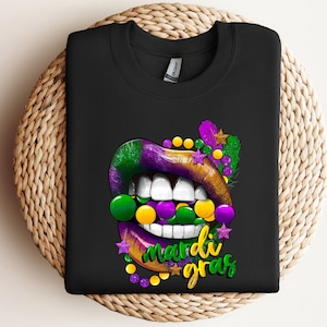 Mardi Gras Lips Sweatshirt Hoodie, Mardi Gras Shirt, This Girl Needs A Drink, Mardi Grass Festival Shirt, New Orleans Shirt